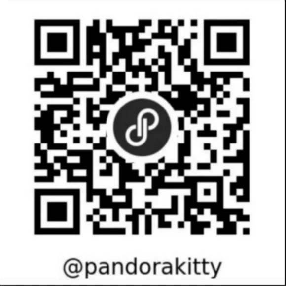 NEW Disney Winnie the Pooh Earrings Hand Crafted Charm Jewelry - Picture 6 of 7